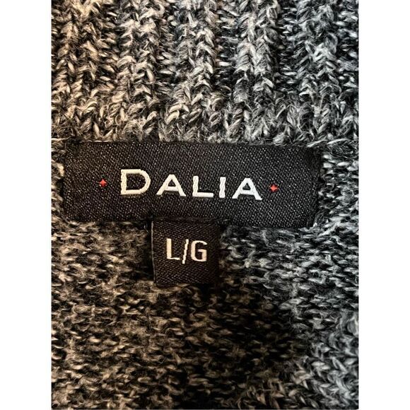 Dalia Women's L Large Long Sleeve Charcoal Button Up Sweater (3342) - Picture 4 of 6